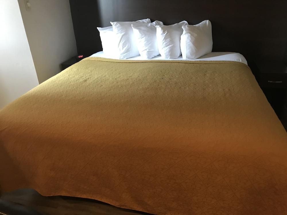 Spark By Hilton Броквилл Экстерьер фото
